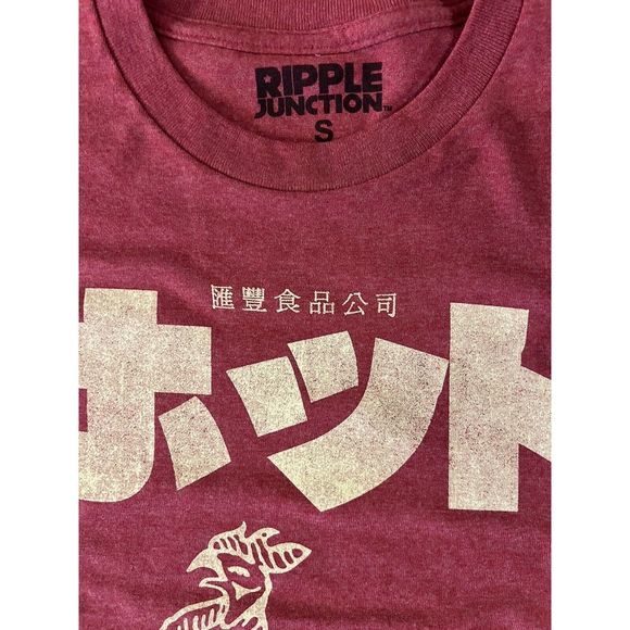 Vintage Graphic Tee Sz S Red Ripple Junction Sriracha Rooster Cotton Polyester - Picture 3 of 6